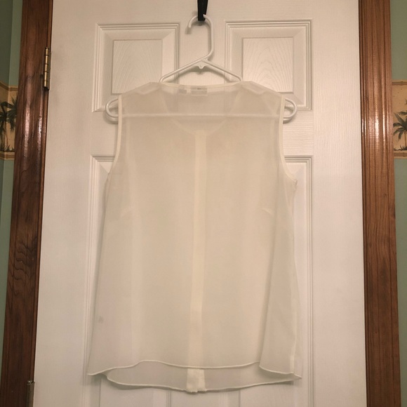 Cato Blouse w/ Gorgeous Details 💎 - Picture 4 of 6